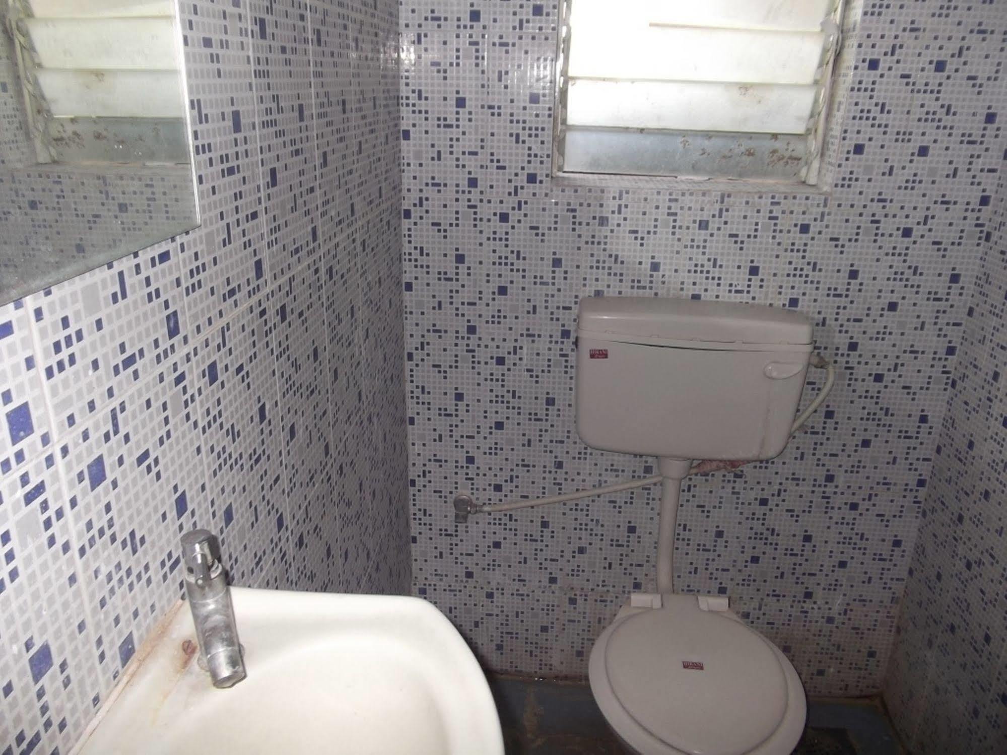 Hotel Rajyog Ranjangaon Ganpati エクステリア 写真
